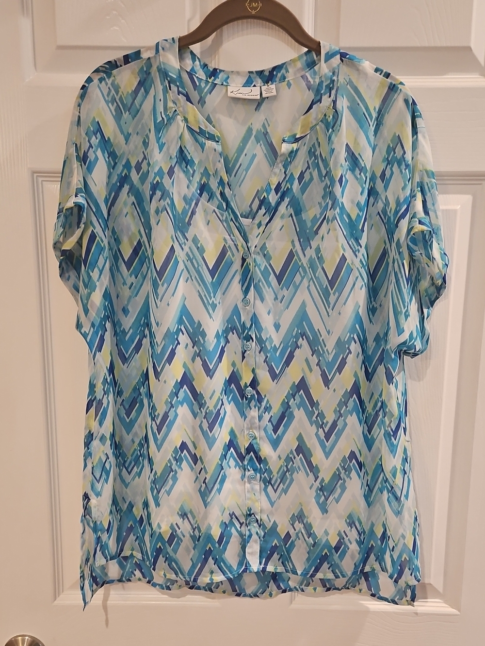 Kim Rogers Blue and White Geometric Button-Down Blouse